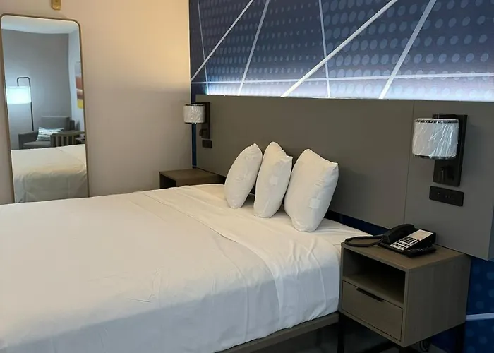Hotel Comfort & - Chicago Southland 2*